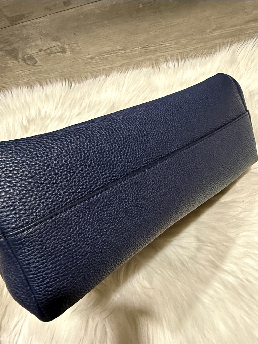 TORY BURCH Kira Tote - Picture 13 of 16